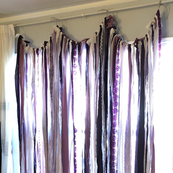 SOLD Photo Booth Ribbon Backdrop - Picture 2 of 4